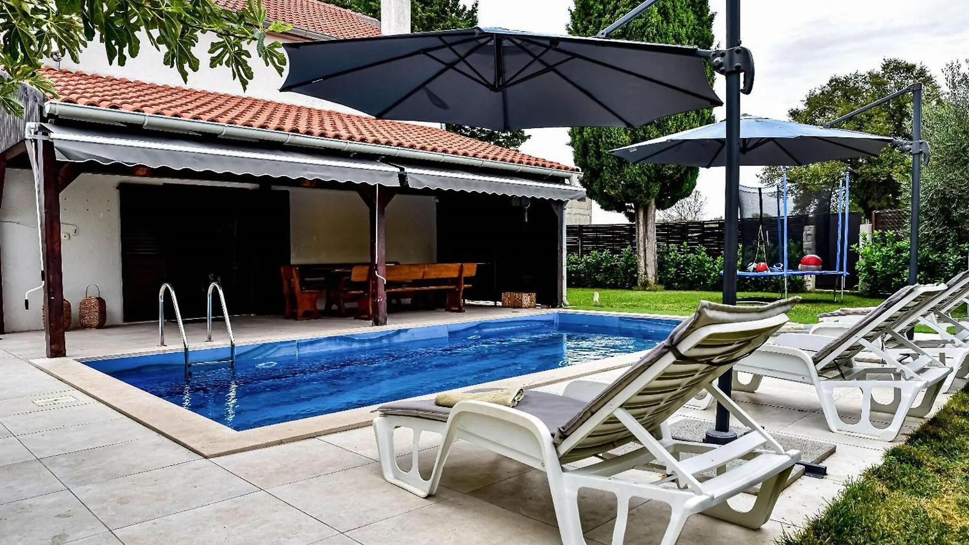 Nice Home In Smokovic With Wifi