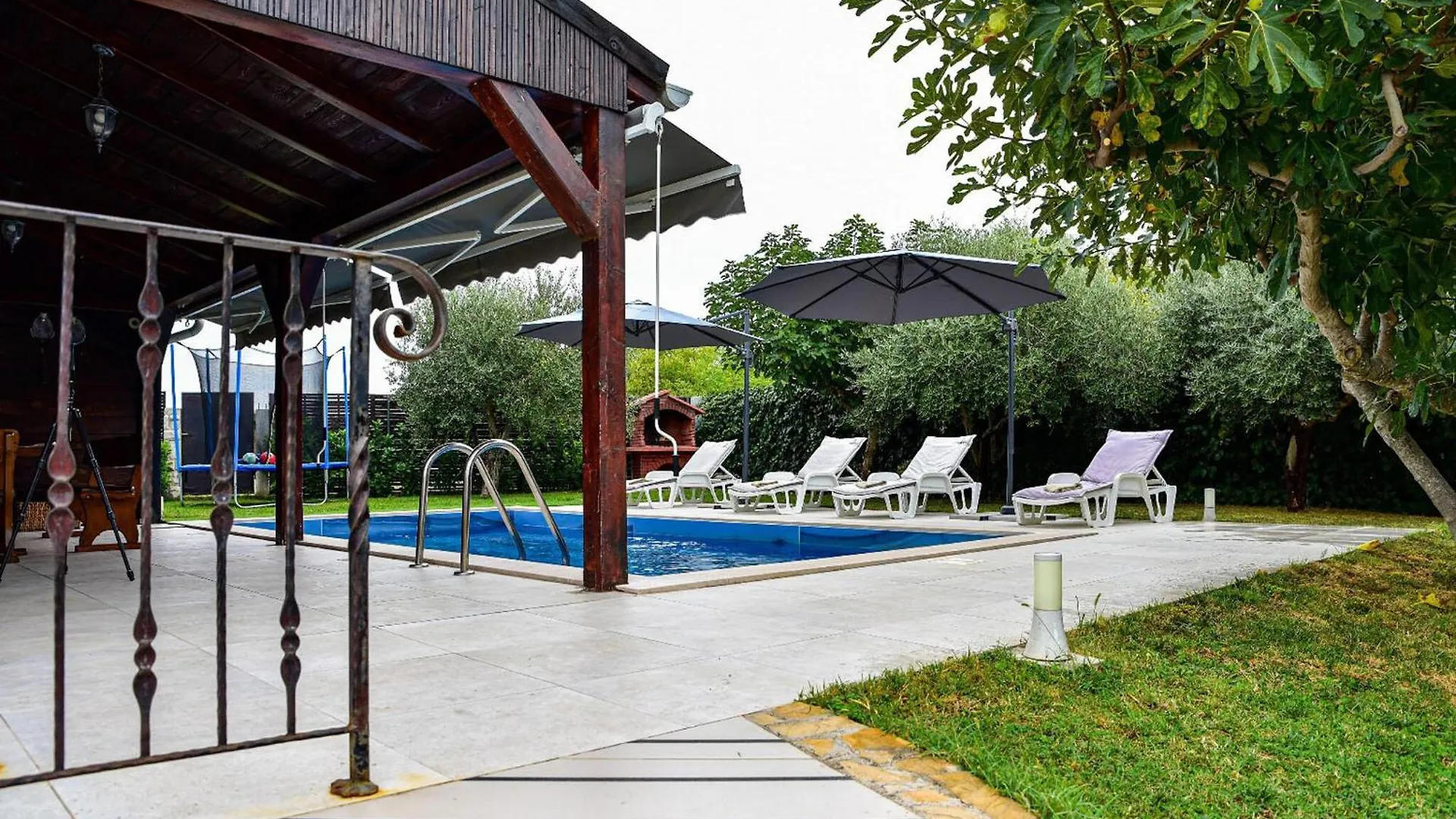 Nice Home In Smokovic With Wifi Holiday home